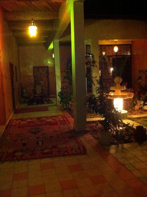 Riad La Maison Du Desert Oulad Driss Esterno foto