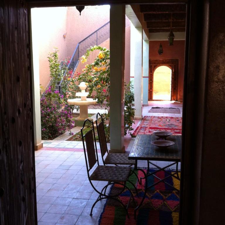 Riad La Maison Du Desert Oulad Driss Esterno foto