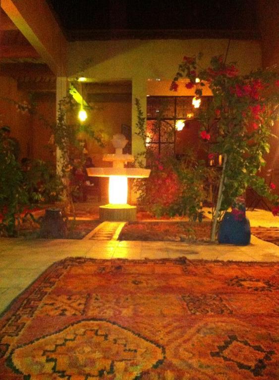 Riad La Maison Du Desert Oulad Driss Esterno foto